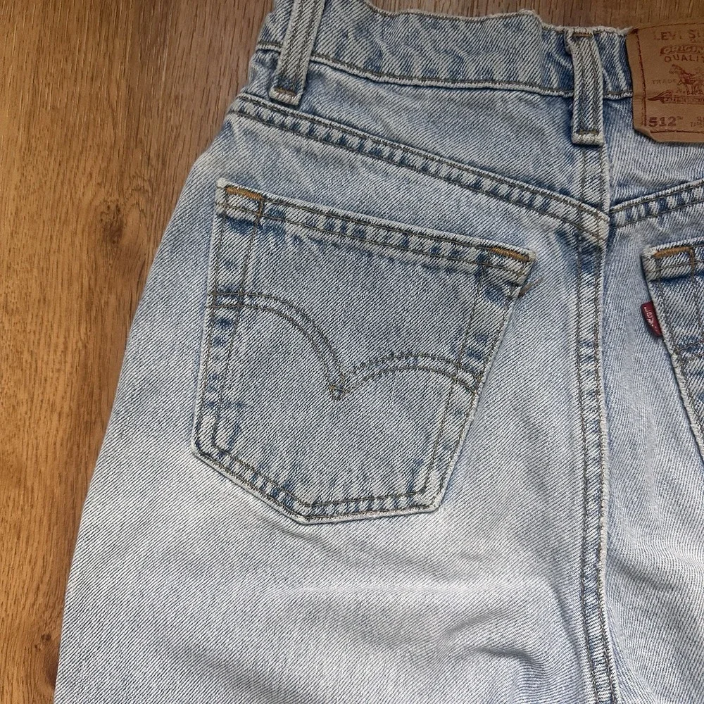 Levis good used